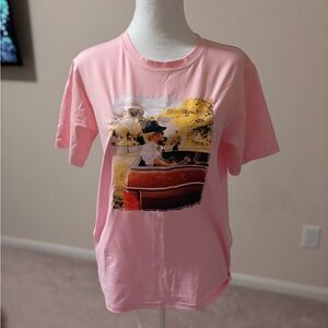 Amazon Pink Short Sleeve Tee with Graphic Design